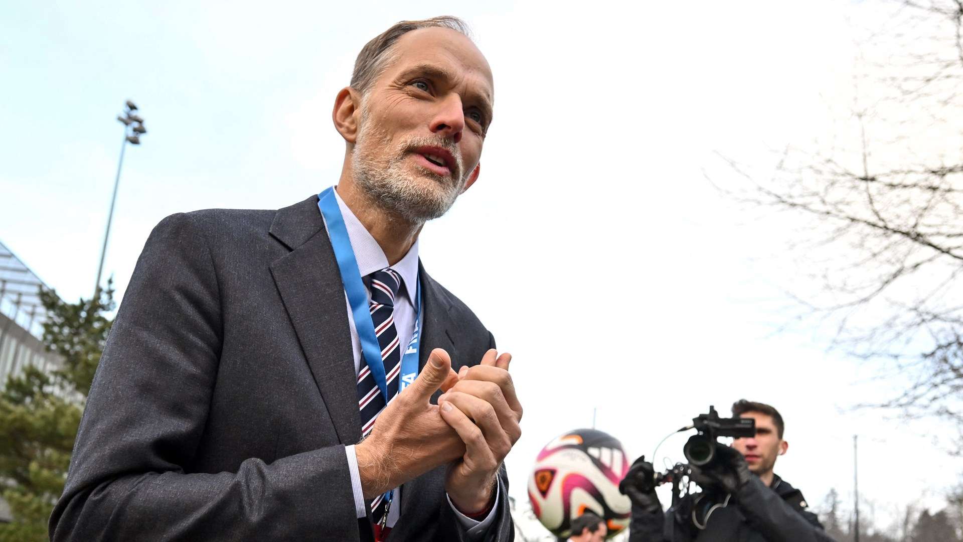 全球足球队徽设计一览